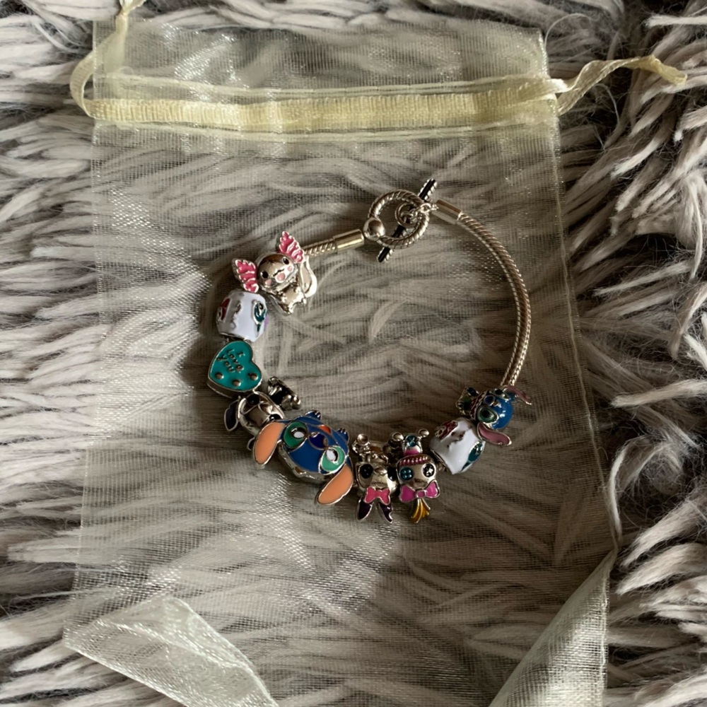 Like New Pandora Silver Heart T-Bar Snake Bracelet w/ 9 Lilo & Stitch Charms